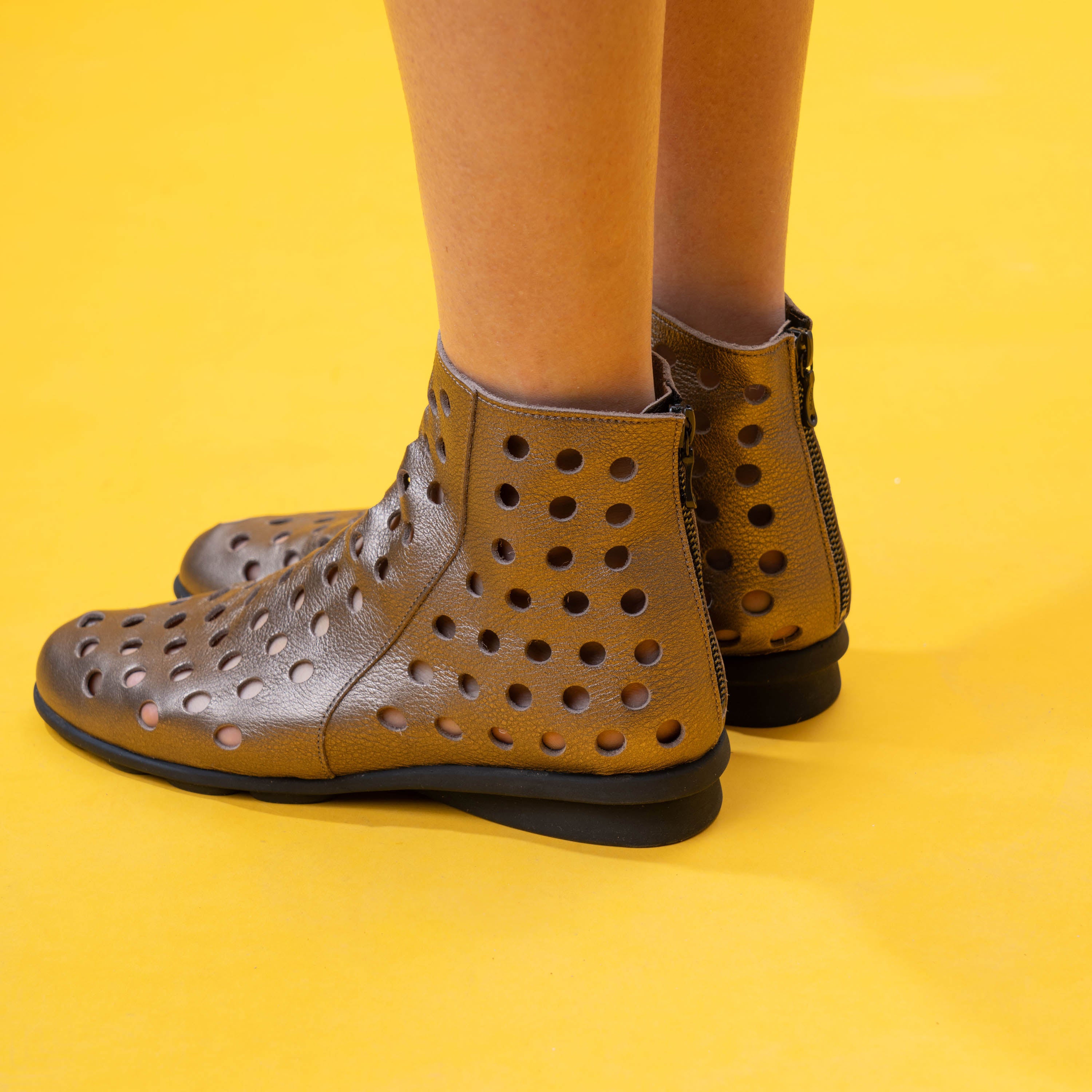 Arche Dato Καλοκαιρινά Μποτάκια Διάτρητα - Moony