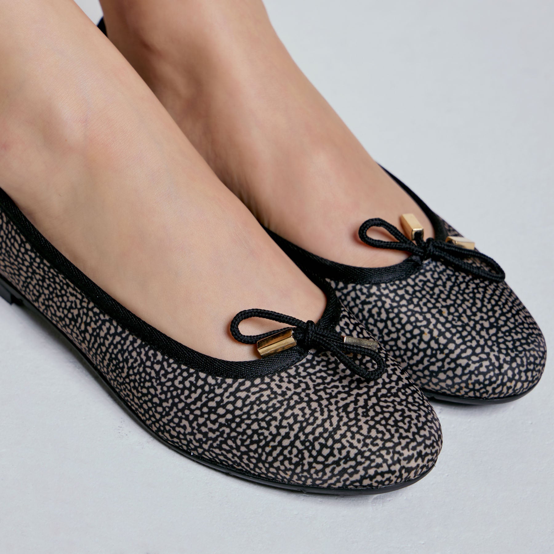 Borbonese 955 Μπαλαρίνες με Φιογκάκι - Μπεζ/Μαύρο