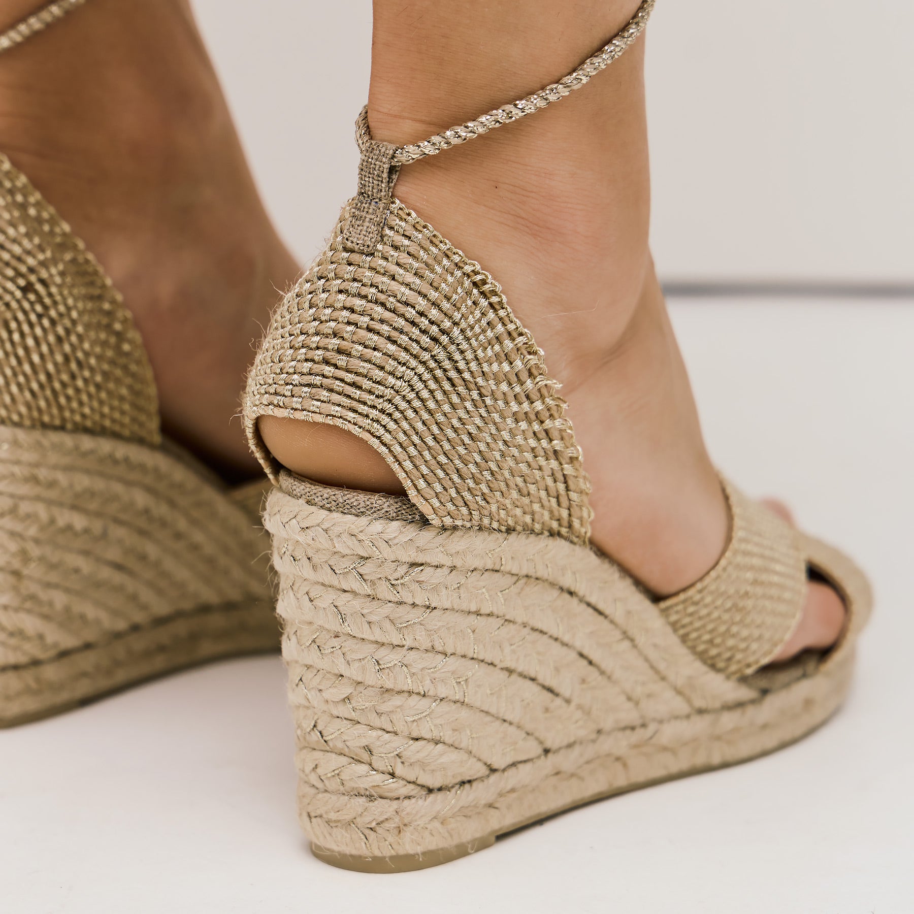 Castaner Becca Πλατφόρμες Χιαστί Εσπαντρίγιες - Oro