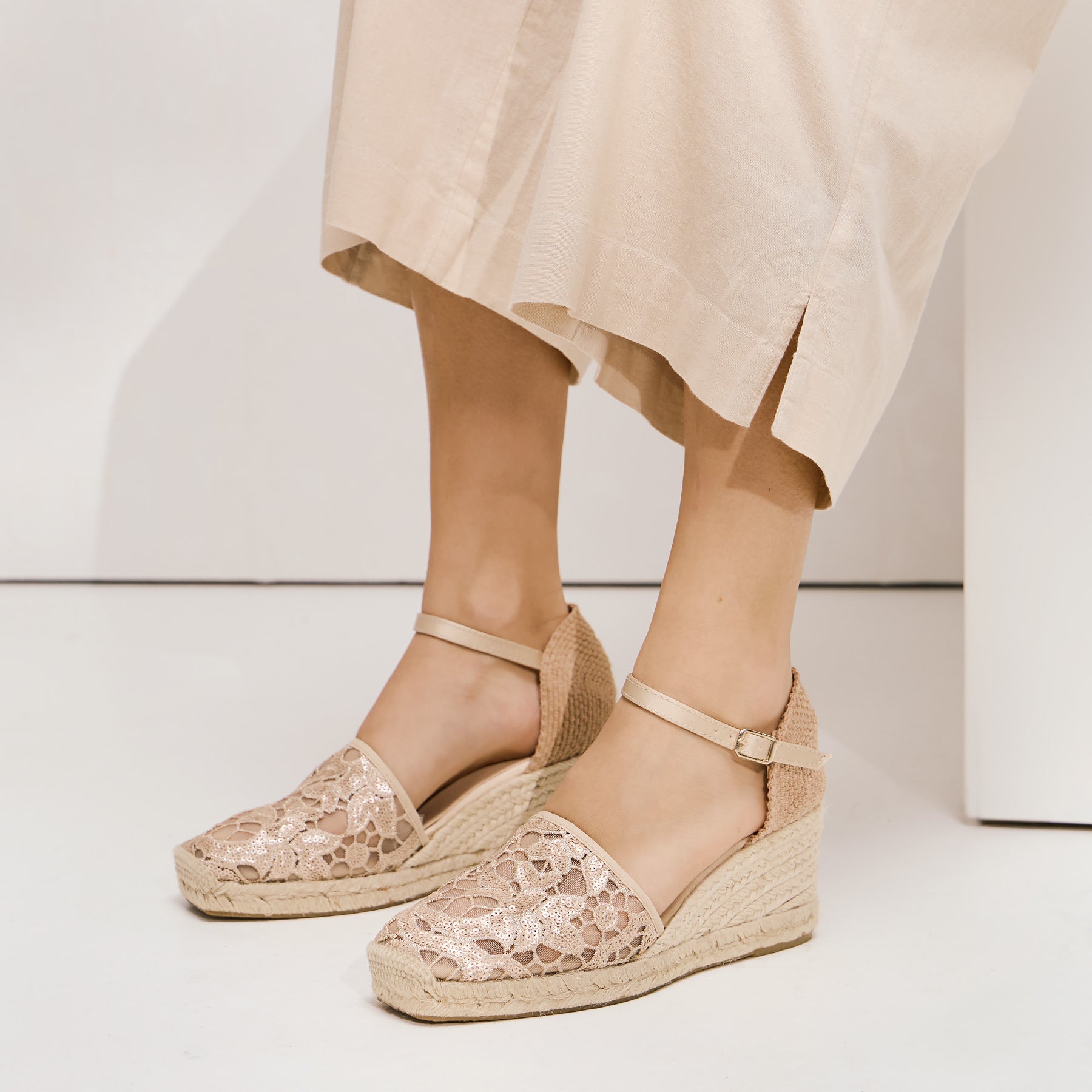 Gabrielle Ledam Aura Πλατφόρμες Εσπαντρίγιες με Δαντέλα - Nude