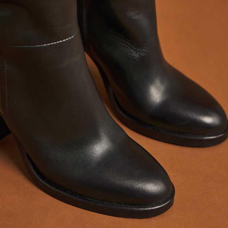 Gianni Crasto 8557 Μπότες με Ψηλή Γάμπα και Τακούνι - Μαύρο Δέρμα