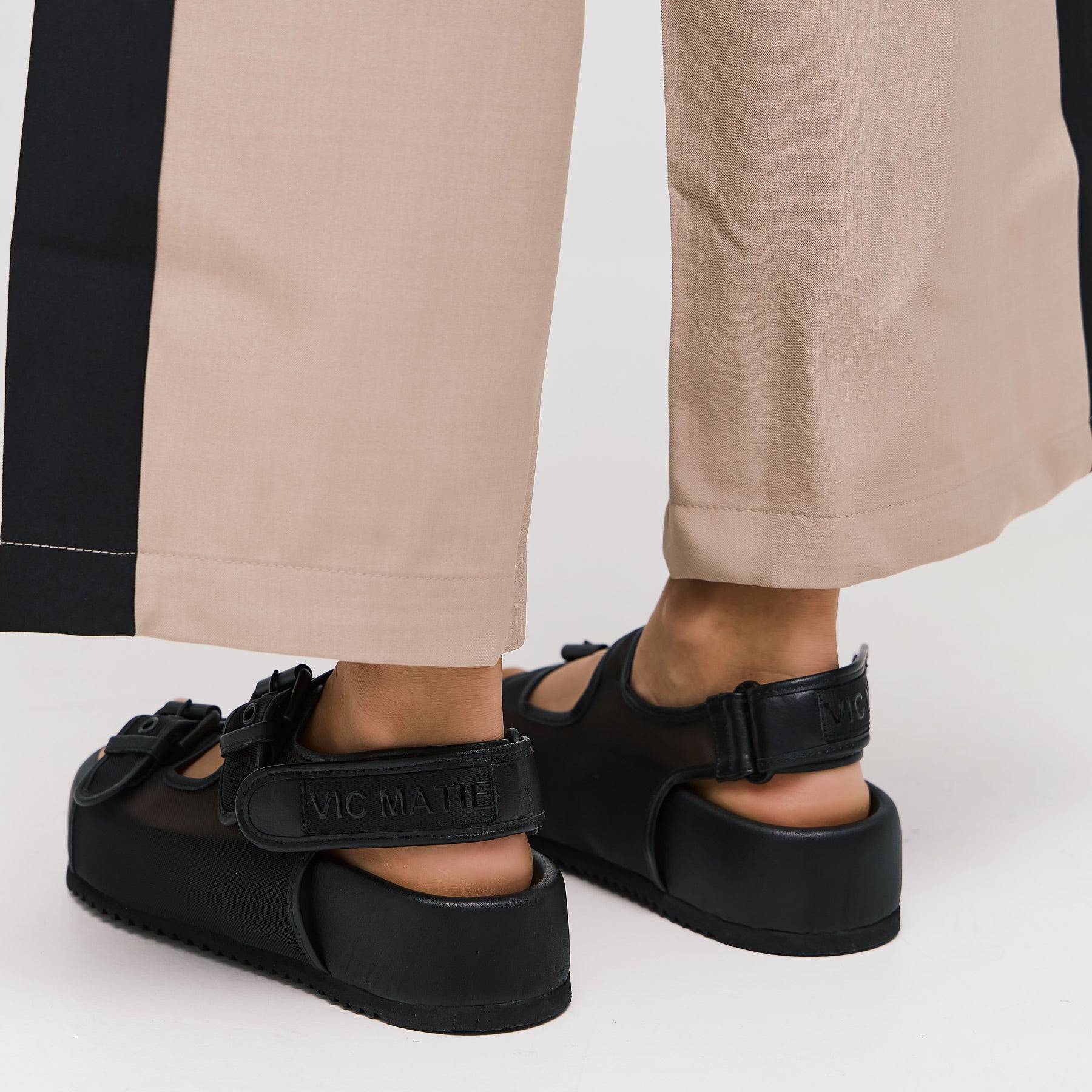 VIC MATIE 3404 Πέδιλο Δίπατο με Διαφάνεια - Μαύρο