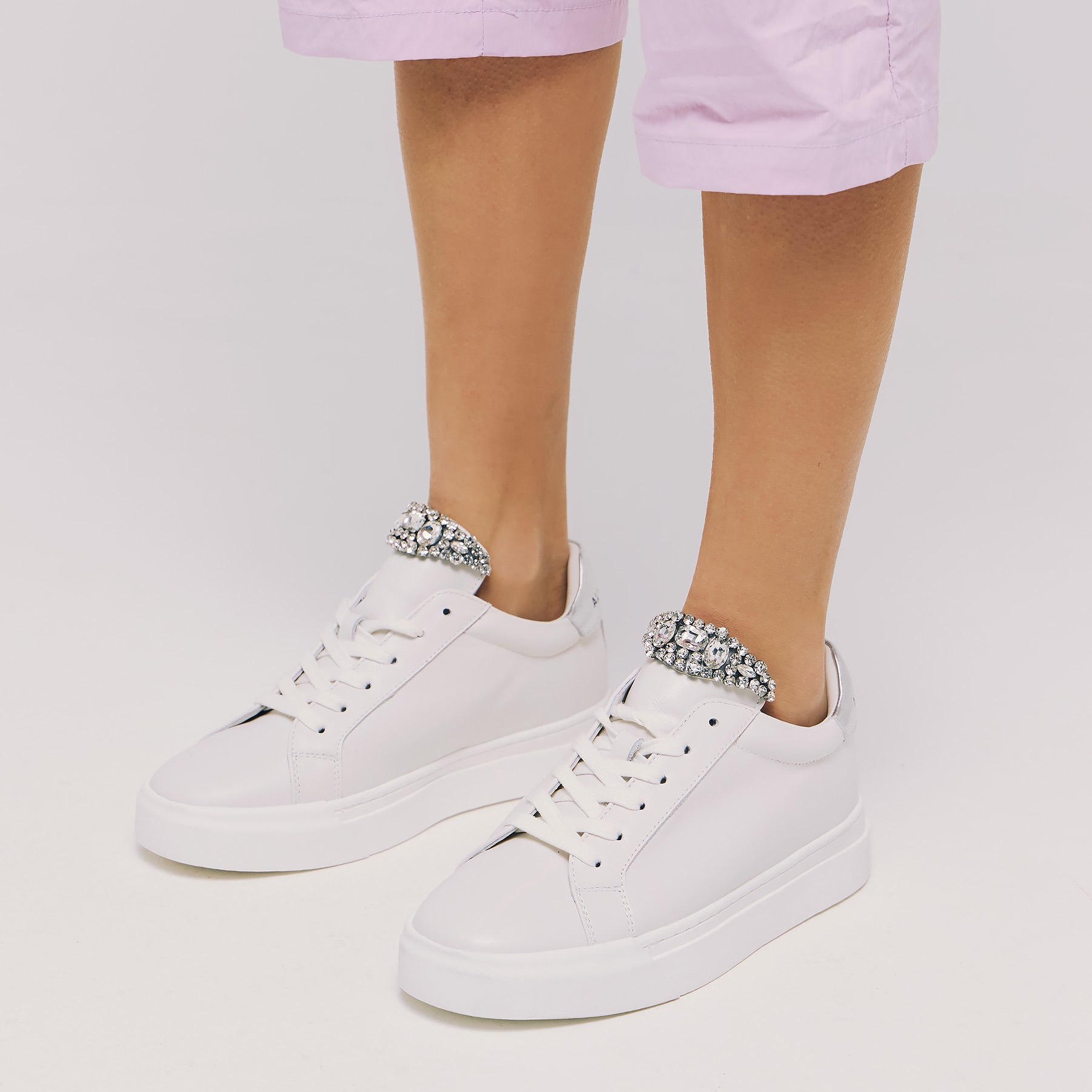 Sneakers με Πέτρες - Άσπρο