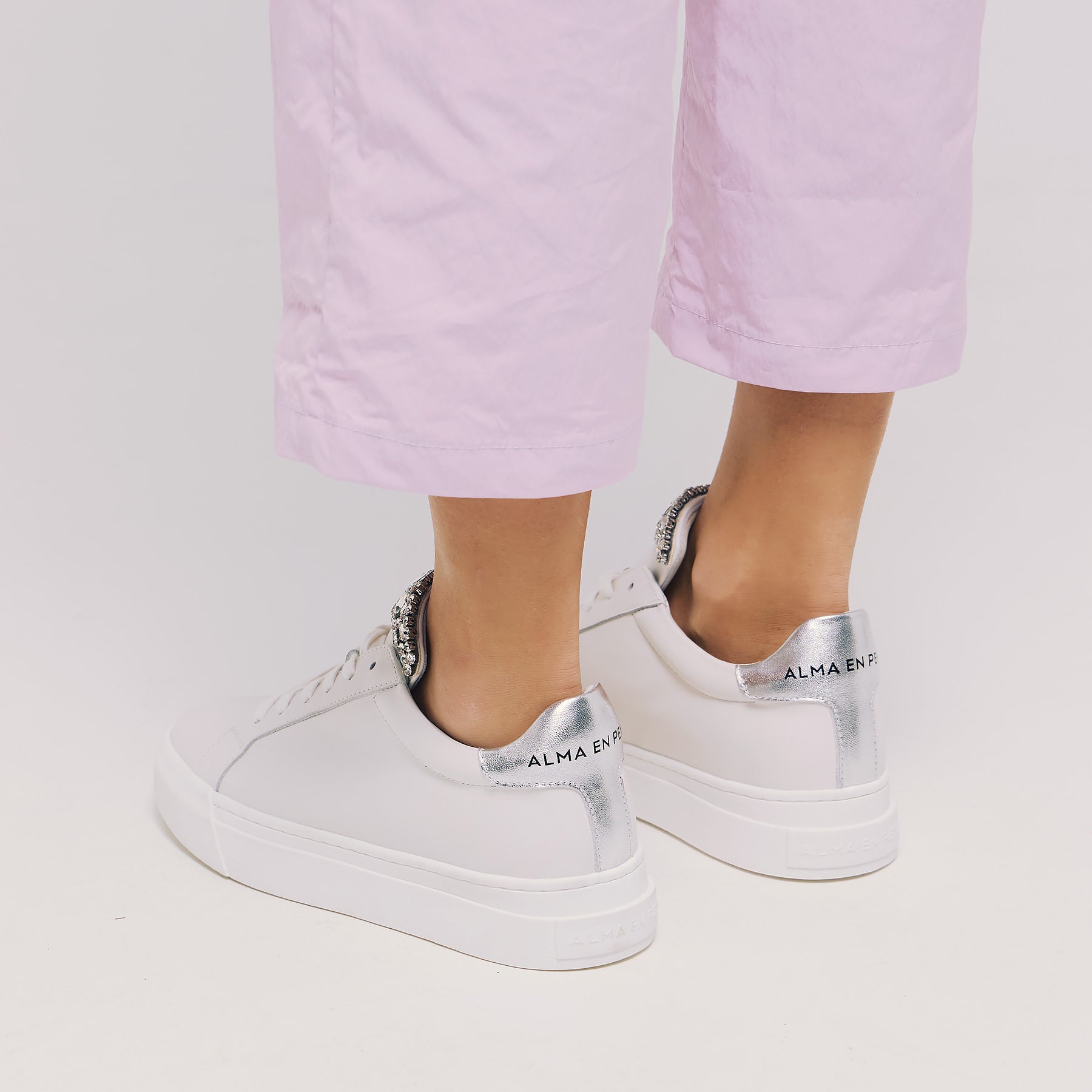 Sneakers με Πέτρες - Άσπρο