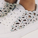 Sneakers Laser Cut με Πέτρες - Άσπρο