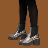 Galleria di Scarpe LOLA Μποτάκια Chelsea με Χοντρό Τακούνι - Ατσαλί