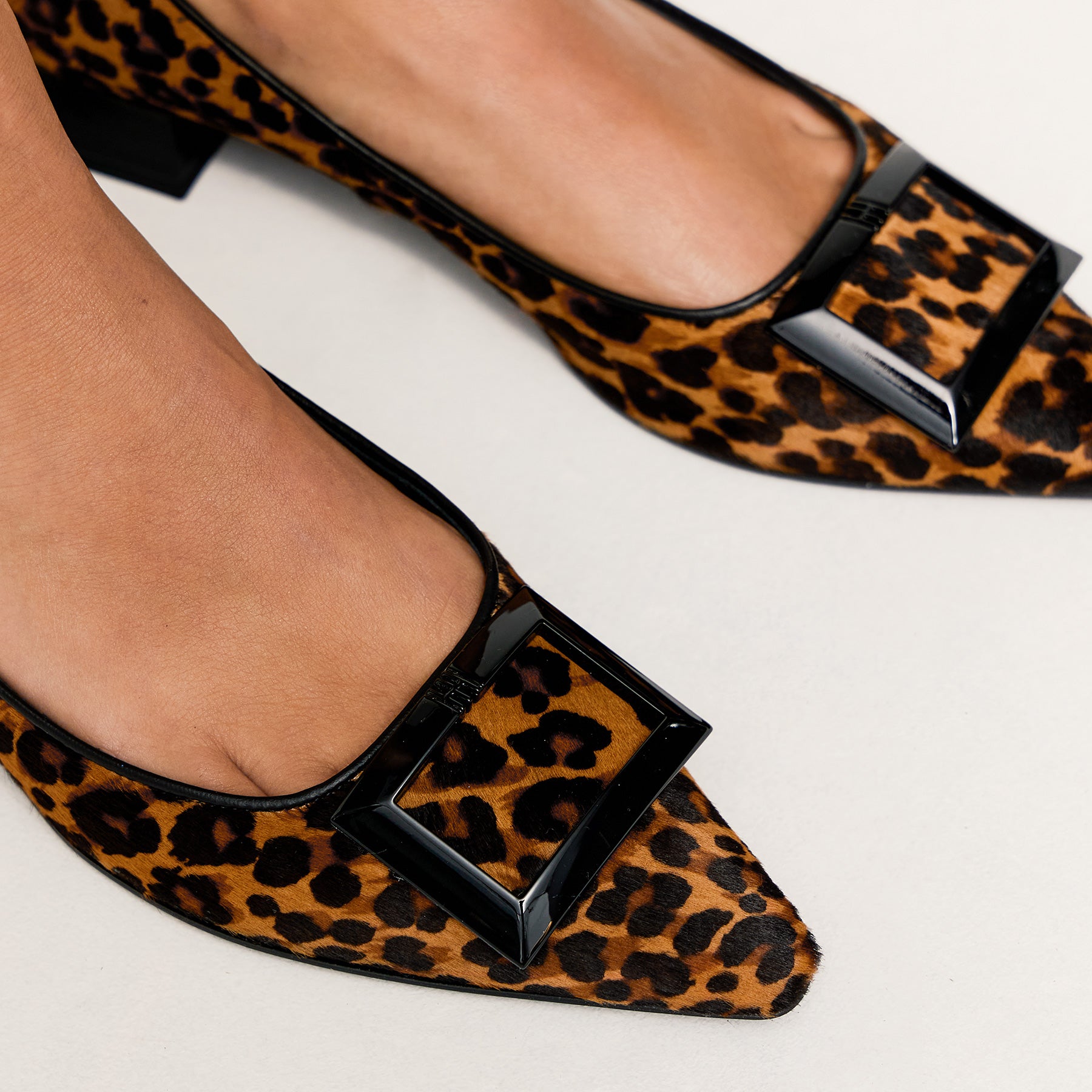 Hogl 2236 Μυτερές Μπαλαρίνες με Τόκα - Leo