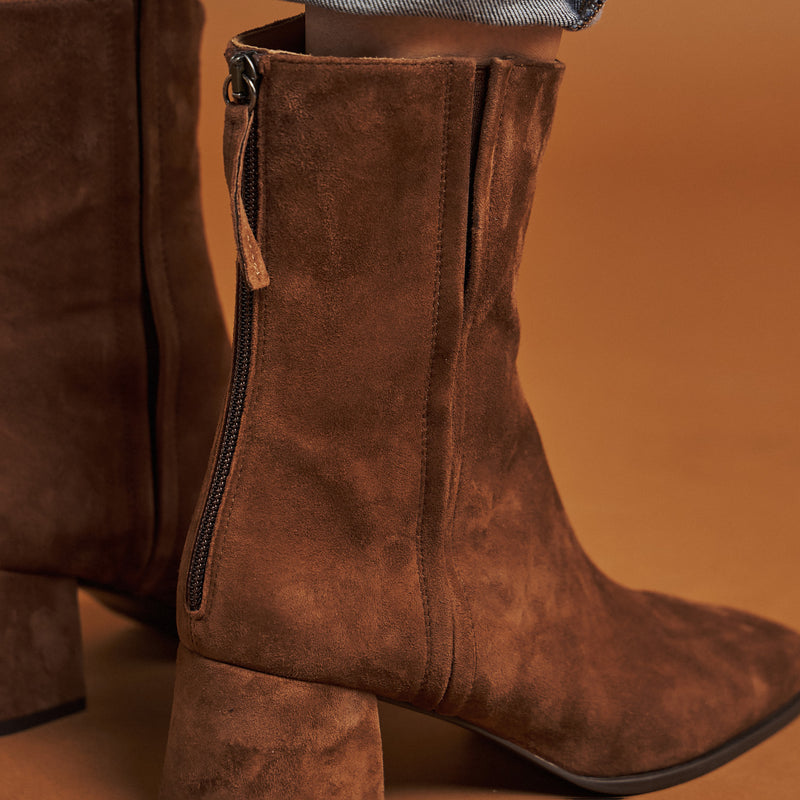 Unisa Lucas Κλασικά Μποτάκια με Τακούνι - Ταμπά Καστόρ