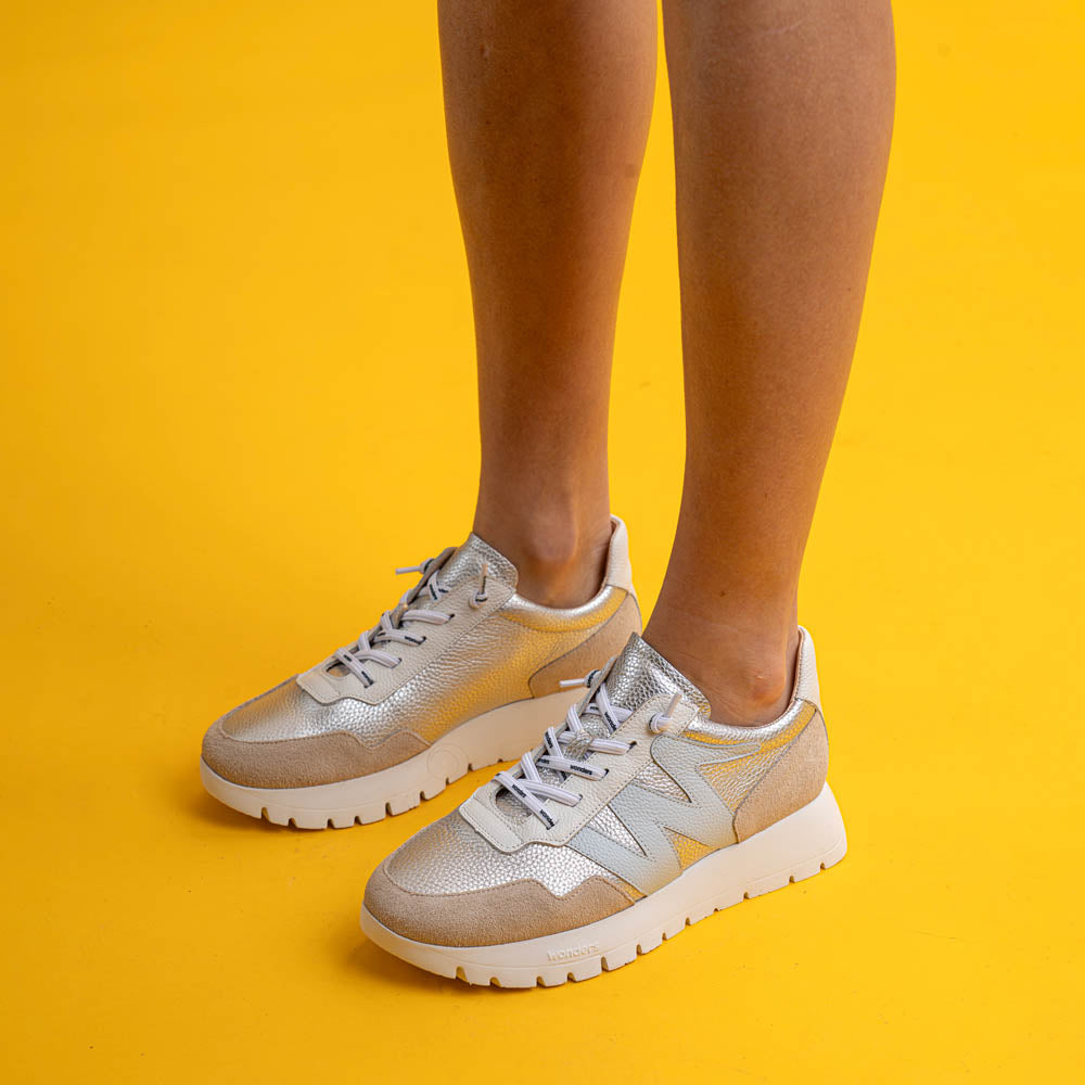 Wonders 24101 Sneakers με W - Beige