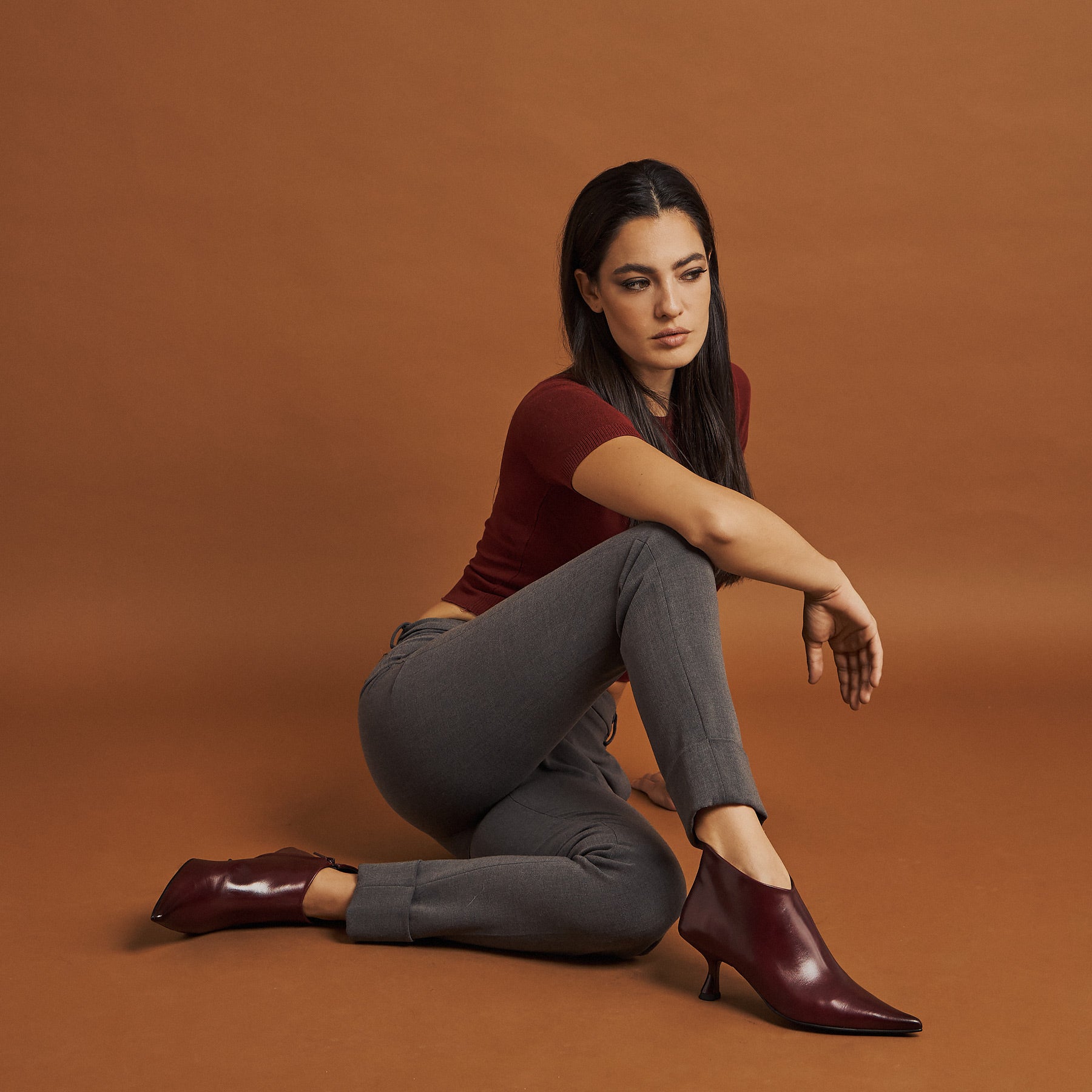 Zinda 3242 Μποτάκια Αστραγάλου με Έντονη Μύτη - Μπορντό