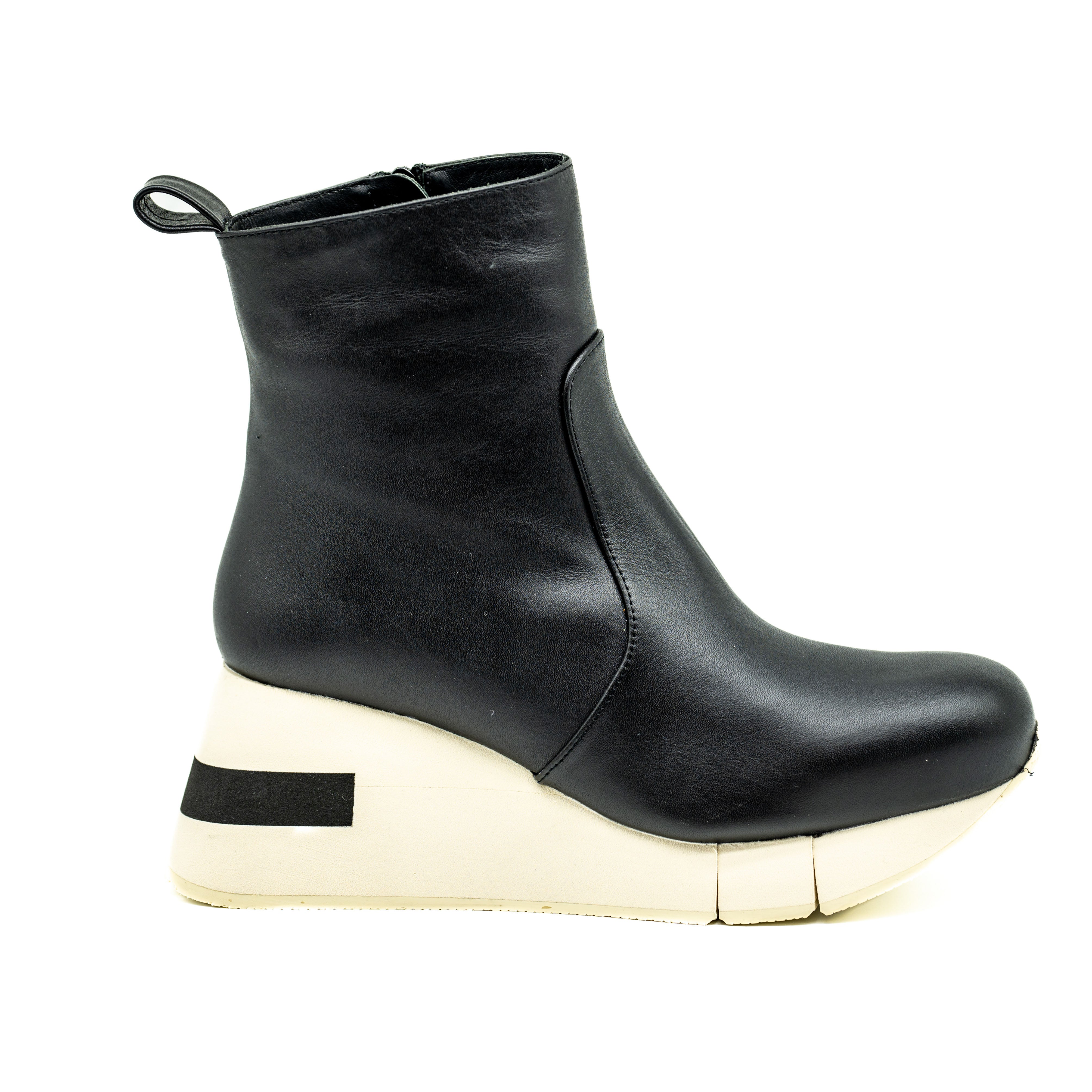 Paloma Barcelo Μπoτάκια με Εκρού Σόλα Πλατφόρμα - Μαύρα